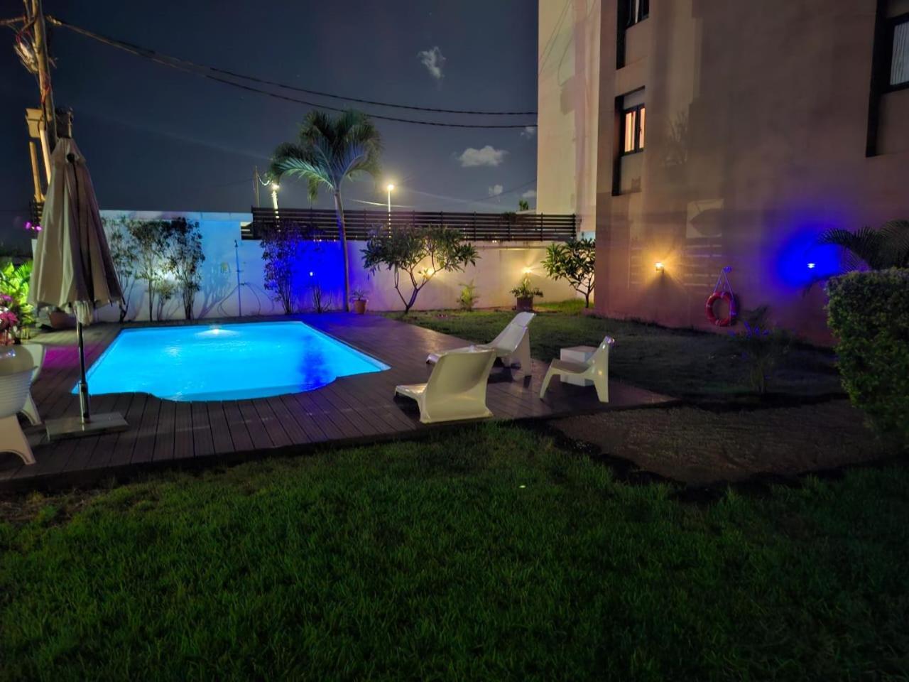 Mahina Sunset Heights Apartment Flic en Flac ภายนอก รูปภาพ